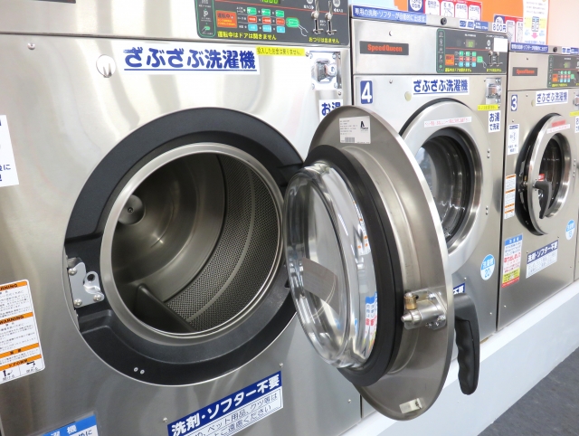 【梅雨】衣類の乾燥によく使うコインランドリーの衛生面について調べてみた